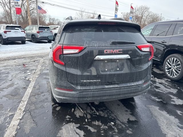 2022 GMC Terrain SLE