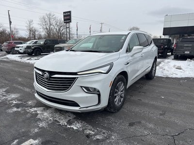 2024 Buick Enclave Essence