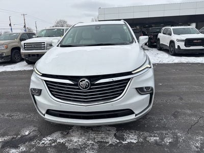 2024 Buick Enclave Essence
