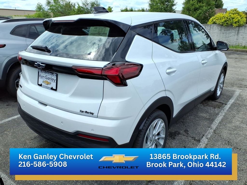 2027 Chevrolet Bolt EV LT