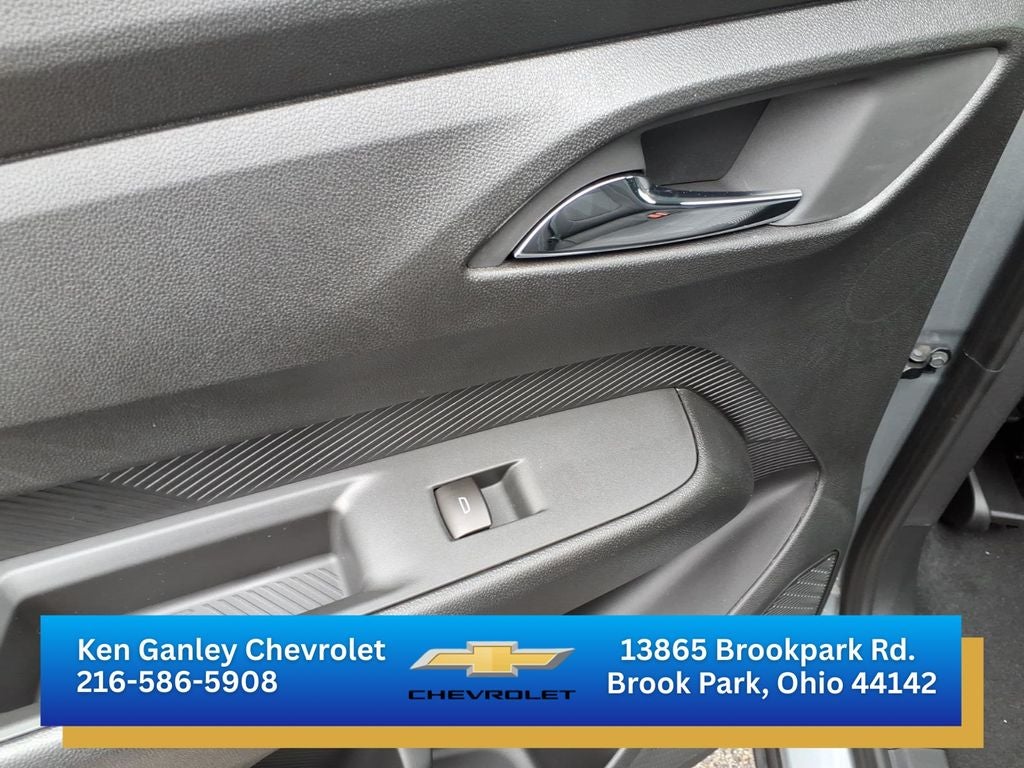 2027 Chevrolet Bolt EV LT