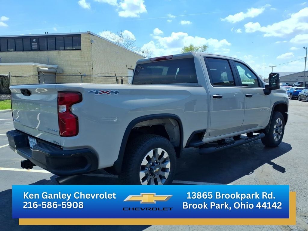 2026 Chevrolet Silverado 2500HD Custom