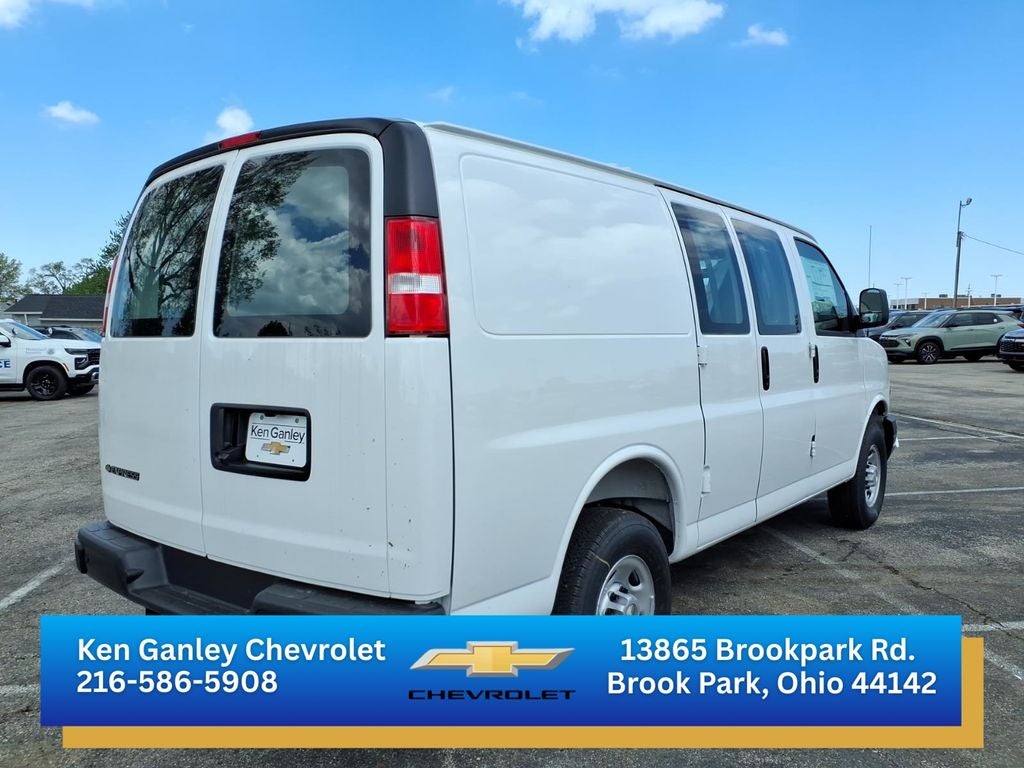2026 Chevrolet Express 2500 Work Van Cargo