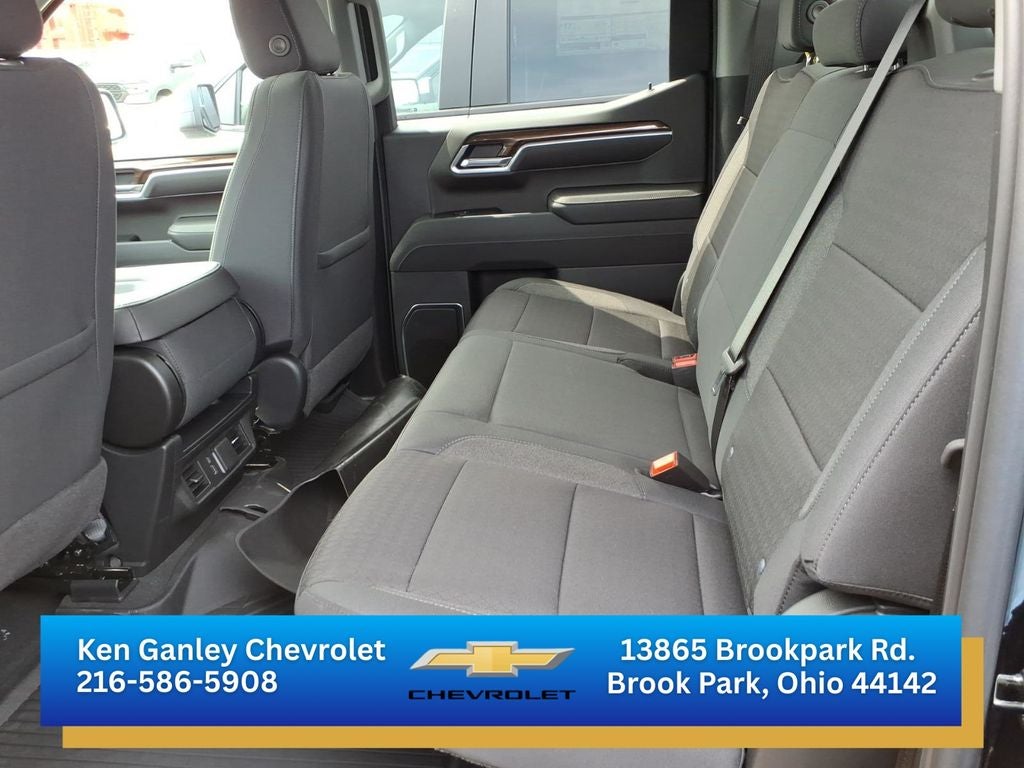 2026 Chevrolet Silverado 1500 LT LT1