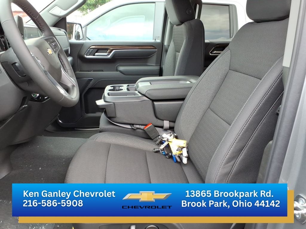2026 Chevrolet Silverado 1500 LT LT1