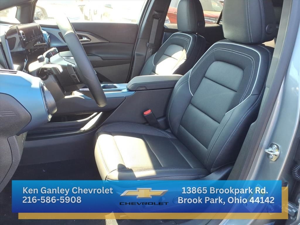 2025 Chevrolet Equinox EV LT