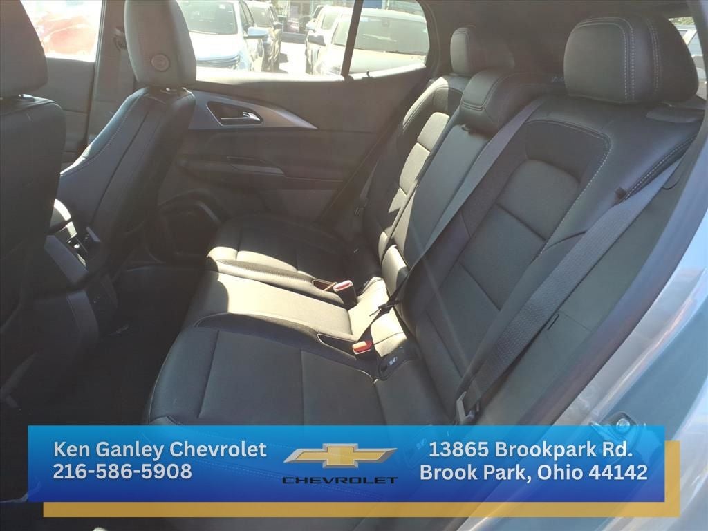 2025 Chevrolet Equinox EV LT