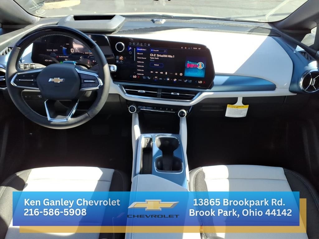 2025 Chevrolet Equinox EV LT