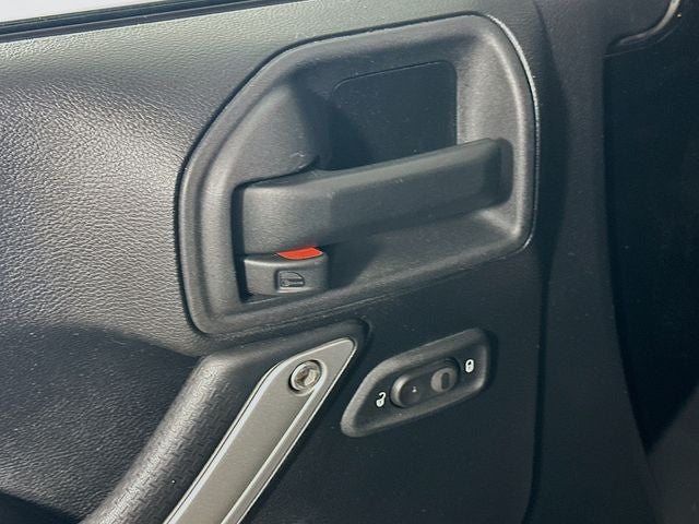 2015 Jeep Wrangler Unlimited Sahara w/ REMOTE START