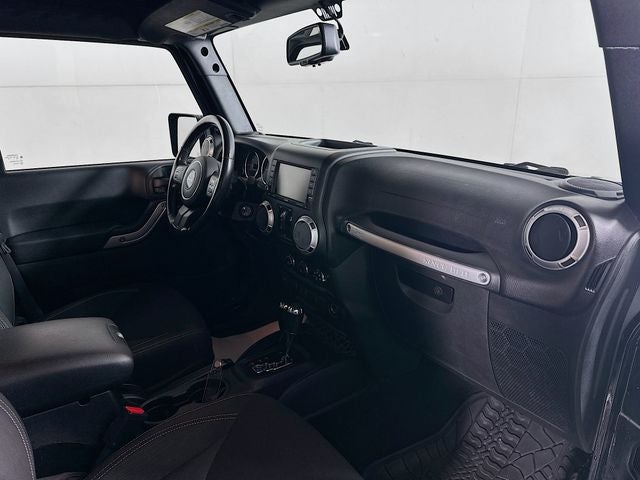 2015 Jeep Wrangler Unlimited Sahara w/ REMOTE START
