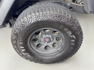 2016 Jeep Wrangler Unlimited Rubicon w/ CLEAN CARFAX