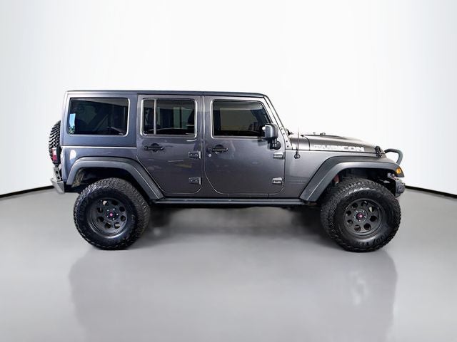 2016 Jeep Wrangler Unlimited Rubicon w/ CLEAN CARFAX