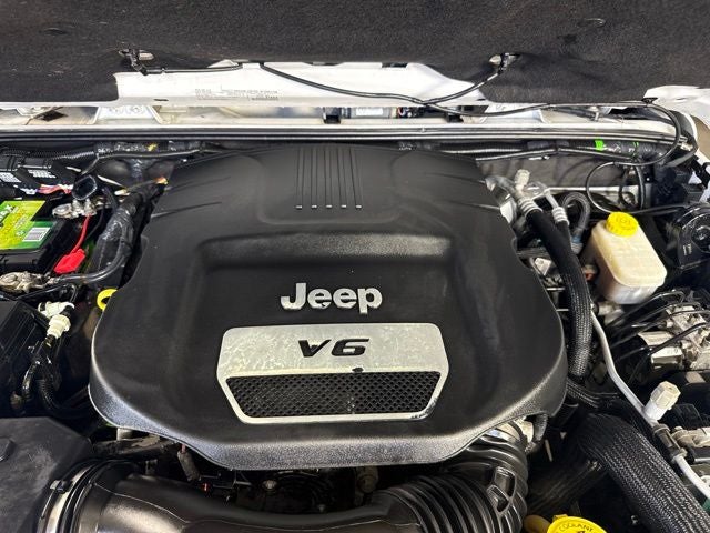 2018 Jeep Wrangler JK Unlimited Sahara CLEAN CARFAX
