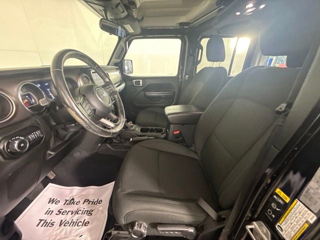 2020 Jeep Wrangler Unlimited Sport S w/ HEATED SEATS