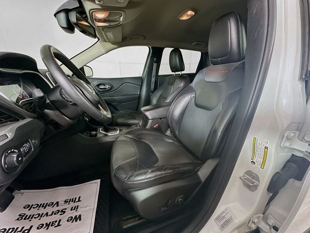 2015 Jeep Cherokee Trailhawk ONLY 50K MILES
