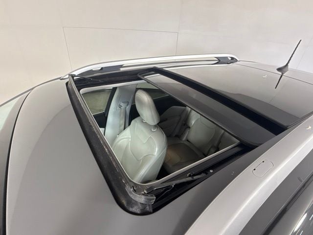2019 Jeep Cherokee Limited w/ PANO ROOF