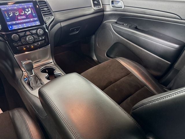 2020 Jeep Grand Cherokee Altitude w/ PWR SUNROOF