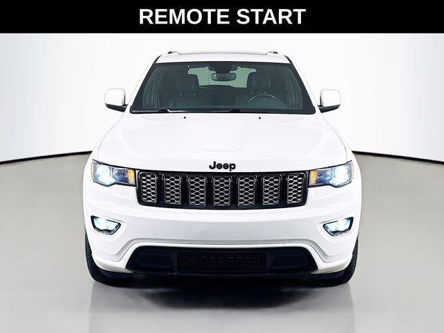 2020 Jeep Grand Cherokee Altitude w/ PWR SUNROOF