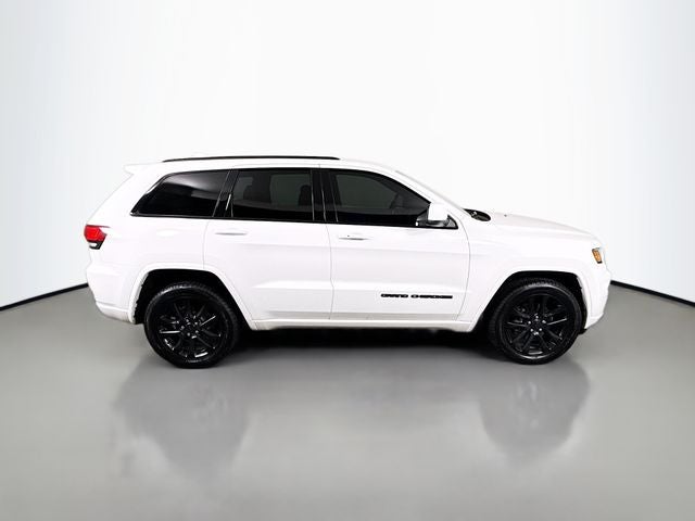 2020 Jeep Grand Cherokee Altitude w/ PWR SUNROOF