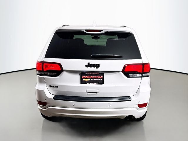 2020 Jeep Grand Cherokee Altitude w/ PWR SUNROOF