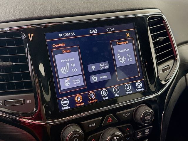 2021 Jeep Grand Cherokee Laredo X w/ HEATED SEATS