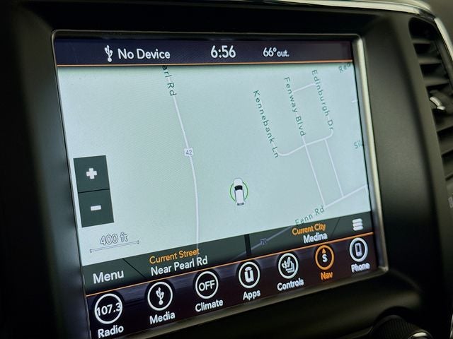 2018 Jeep Grand Cherokee Trailhawk 4WD w/ PWR SUNROOF