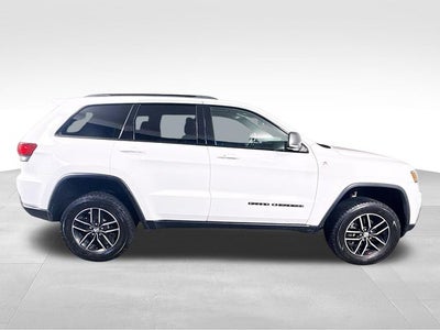 2018 Jeep Grand Cherokee Trailhawk 4WD w/ PWR SUNROOF