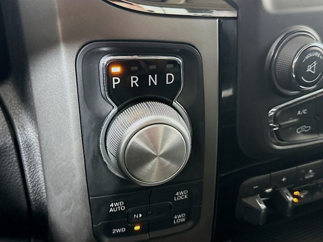 2015 RAM 1500 Sport w/ HEATED SEATS & WHEEL