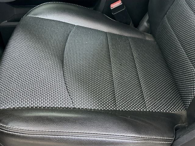 2015 RAM 1500 Sport w/ HEATED SEATS & WHEEL
