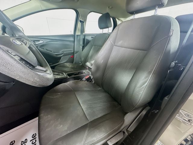 2015 Ford Focus SE WHOLESALE SPECIAL!!!