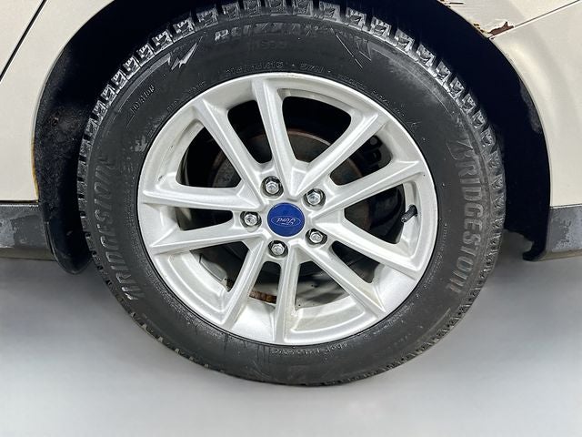 2015 Ford Focus SE WHOLESALE SPECIAL!!!