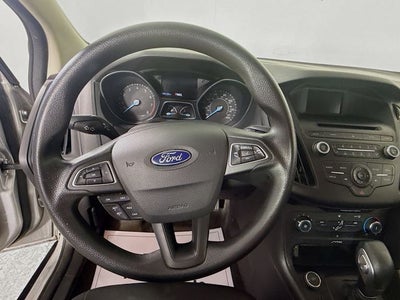 2017 Ford Focus SE WHOLESALE SPECIAL!!!