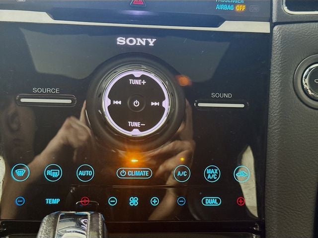 2017 Ford Taurus SHO AWD w/ MOONROOF