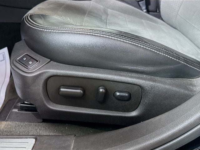 2017 Ford Taurus SHO AWD w/ MOONROOF