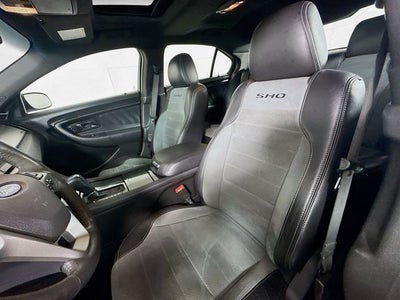 2017 Ford Taurus SHO AWD w/ MOONROOF