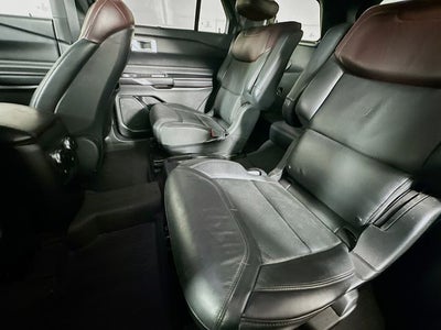 2020 Ford Explorer Platinum w/ DRIVER MEMORY