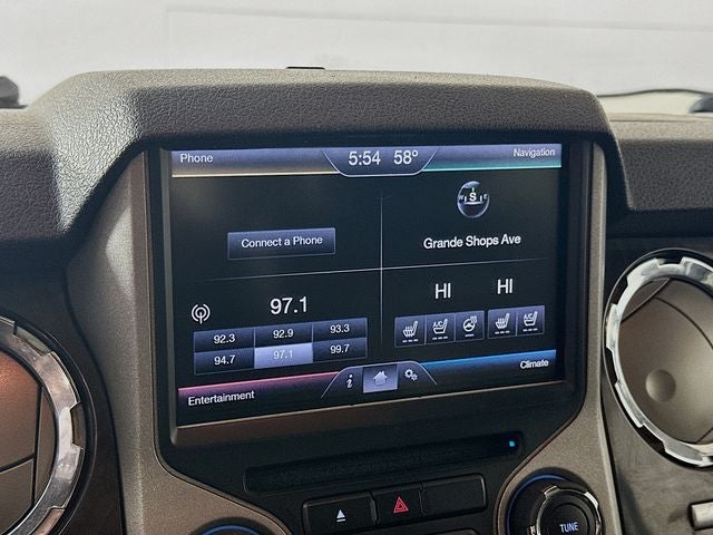 2014 Ford F-250SD Platinum w/ PWR MOONROOF