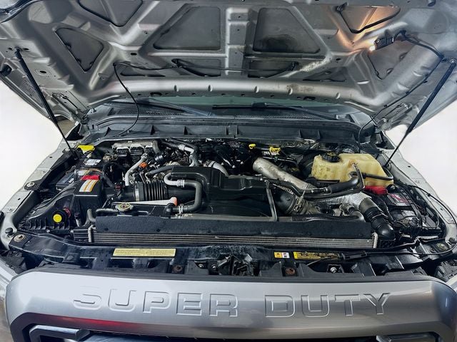 2014 Ford F-250SD Platinum w/ PWR MOONROOF