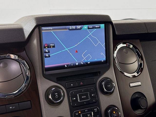 2016 Ford F-350SD Lariat w/ PWR MOONROOF