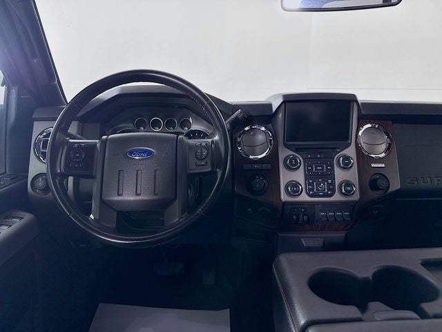 2016 Ford F-350SD Lariat w/ PWR MOONROOF