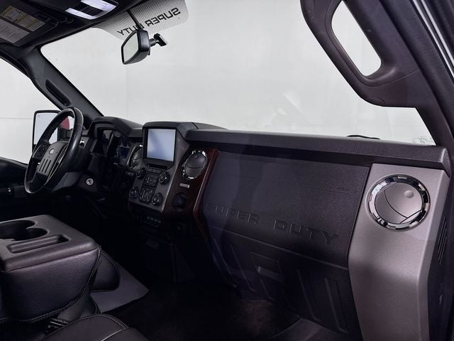 2016 Ford F-350SD Lariat w/ PWR MOONROOF