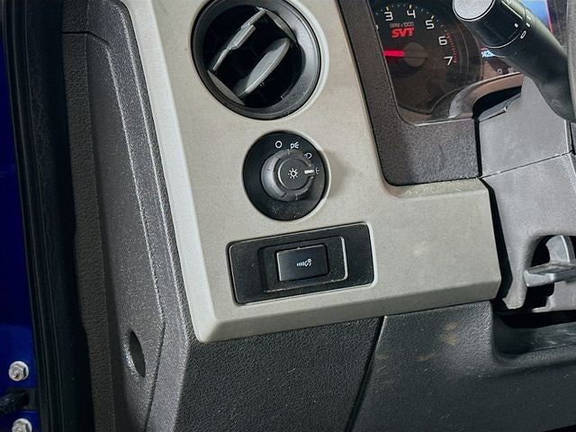 2011 Ford F-150 SVT Raptor w/ PWR MOONROOF