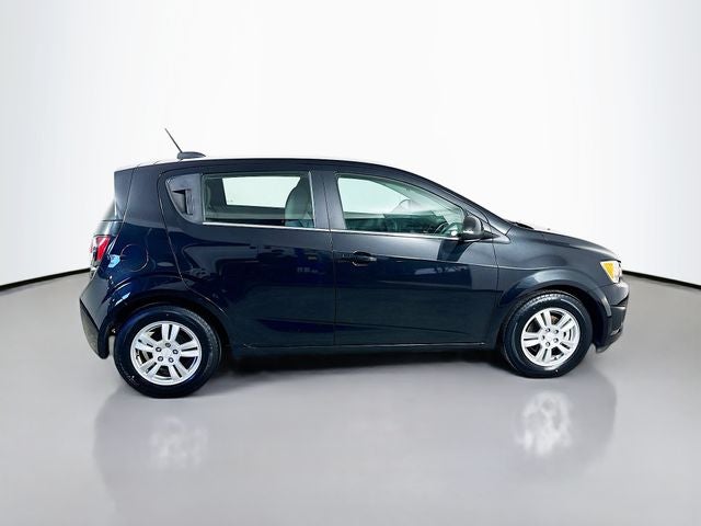 2015 Chevrolet Sonic LT w/ ONLY 19K MILES