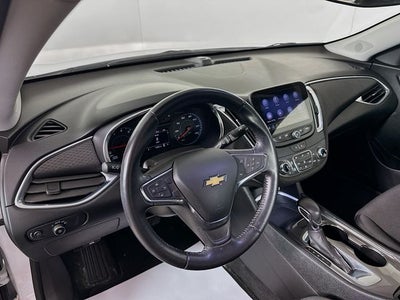 2021 Chevrolet Malibu LT w/ HEATED SEATS