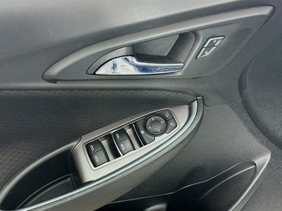 2021 Chevrolet Malibu LT w/ HEATED SEATS