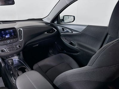 2021 Chevrolet Malibu LT w/ HEATED SEATS