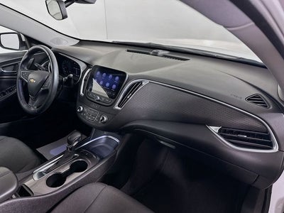 2021 Chevrolet Malibu LT w/ HEATED SEATS