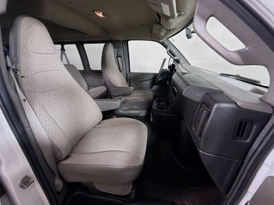 2017 Chevrolet Express 2500 LT Passenger