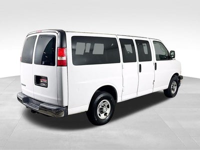2017 Chevrolet Express 2500 LT Passenger