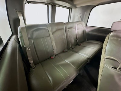 2022 Chevrolet Express 3500 LS Passenger